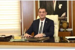 "Emekleriyle Geleceğe Umut Olan Tüm Öğretmenlerimize Minnettarız"